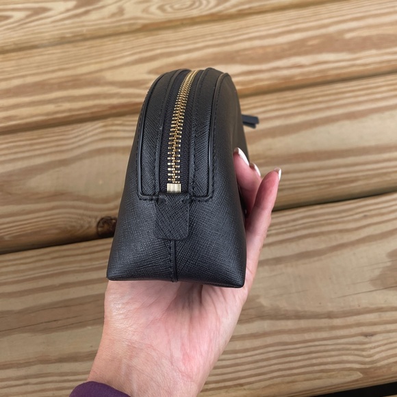 Tory Burch Leather Makeup Bag with Black with Gold Logo - Picture 2 of 8